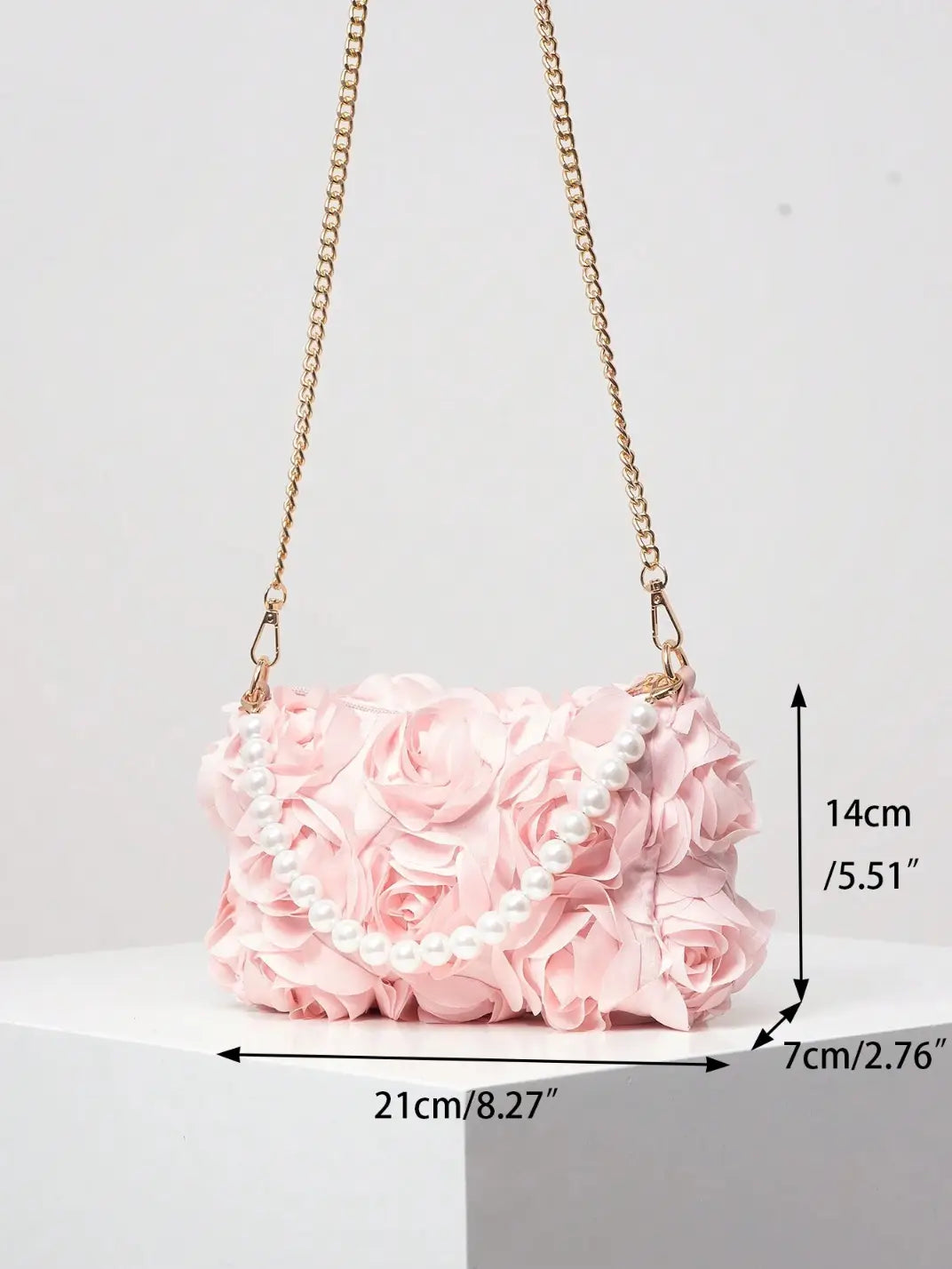 Bolsa Pequena Rosas Alça de Pérolas Rosa - EstiloE, Bolsa Feminina, Bolsa Pequena, Bolsinha Transversal, Bolsa Feminina Pequena, Bolsa Pequena Transversal, Bolsa Clutch, Clutch para Festas, Bolsa de Mão, Bolsa Chique, Bolsa de Festa