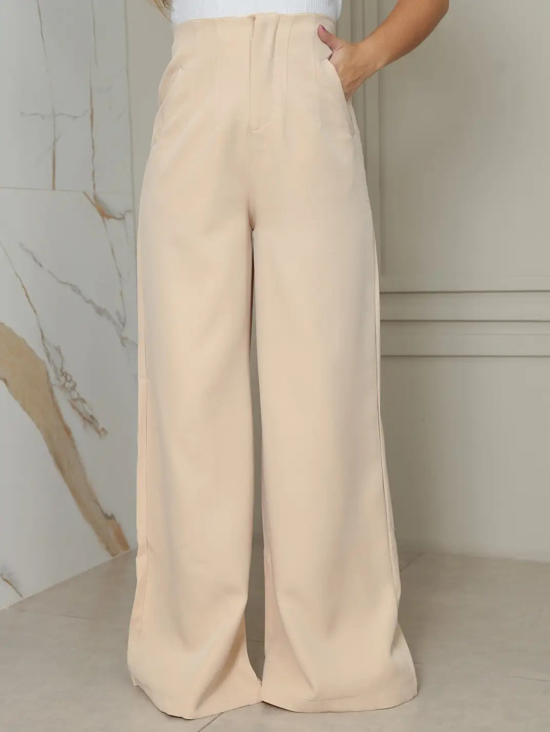 Calça Pantalona Alfaiataria Cintura Alta Bege