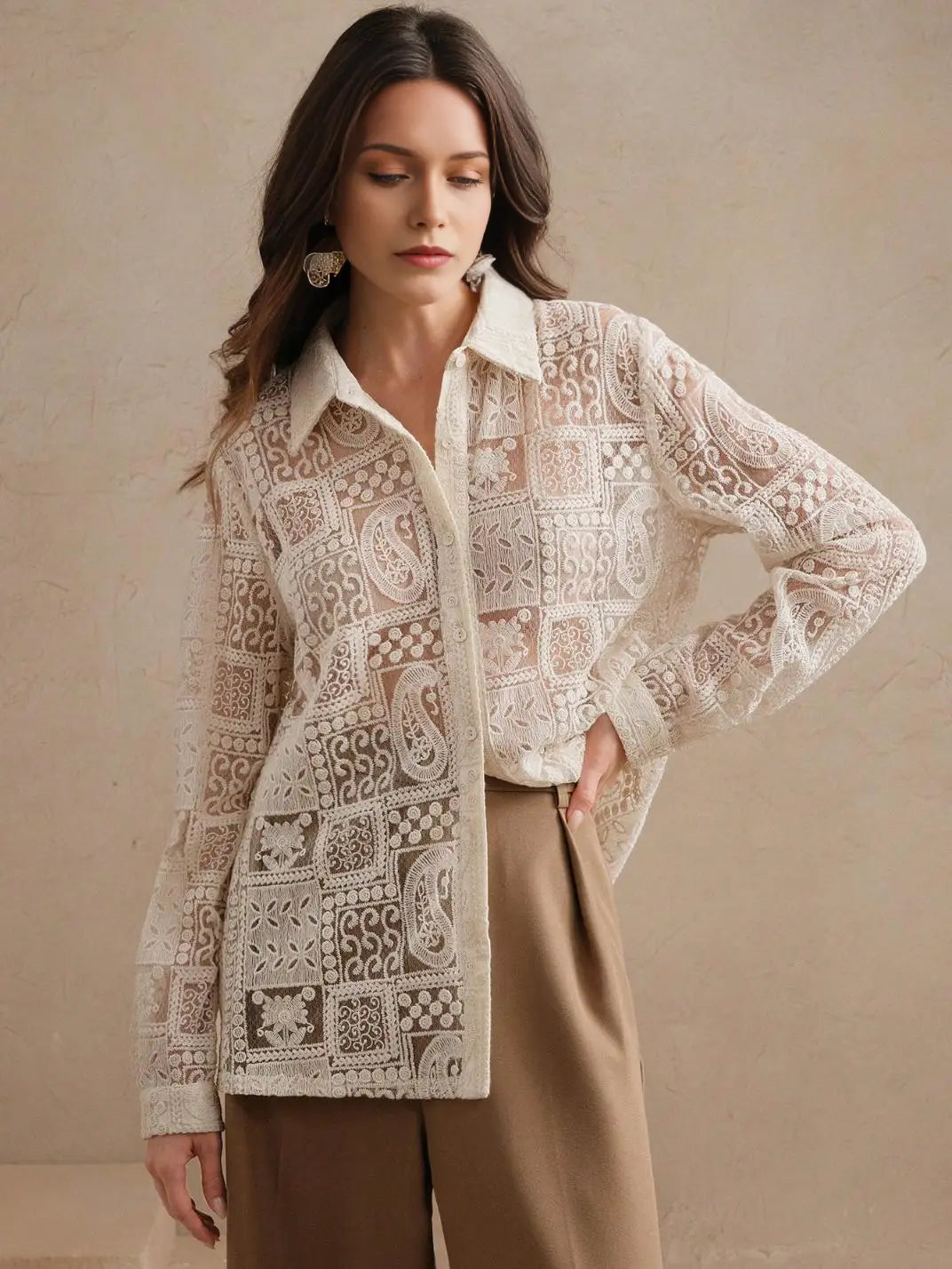 Camisa Feminina Manga Longa Bordada - EstiloE, Camisa Manga Longa, Camisa Feminina Manga Longa, Camisa Feminina Bordada, Camisa Feminina Estampada, Camisa Feminina, Blusa Sofisticada, Blusa Manga Longa, Blusa Feminina Marfim, Blusa Feminina, Blusa Bordada, Blusa Elegante