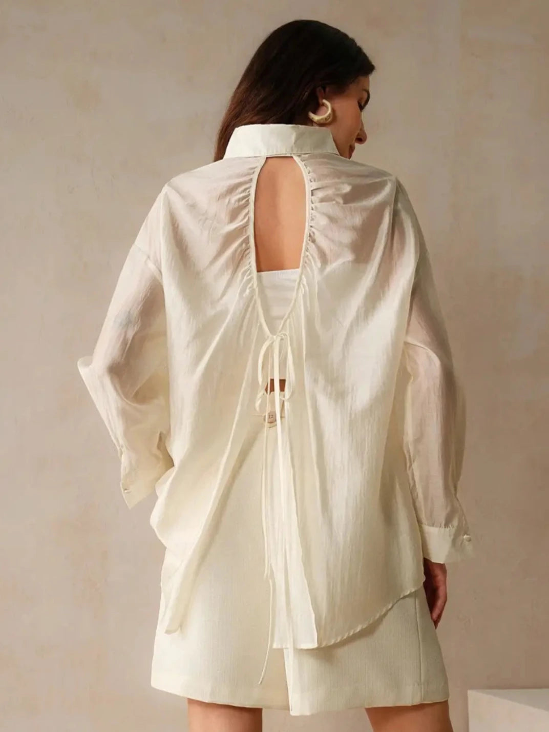 Camisa Feminina Manga Longa Costa Vazada - EstiloE, Camisa Feminina, Camisa Feminina Manga Longa, Blusa Feminina, Blusa Manga Longa, Camisa Social Feminina