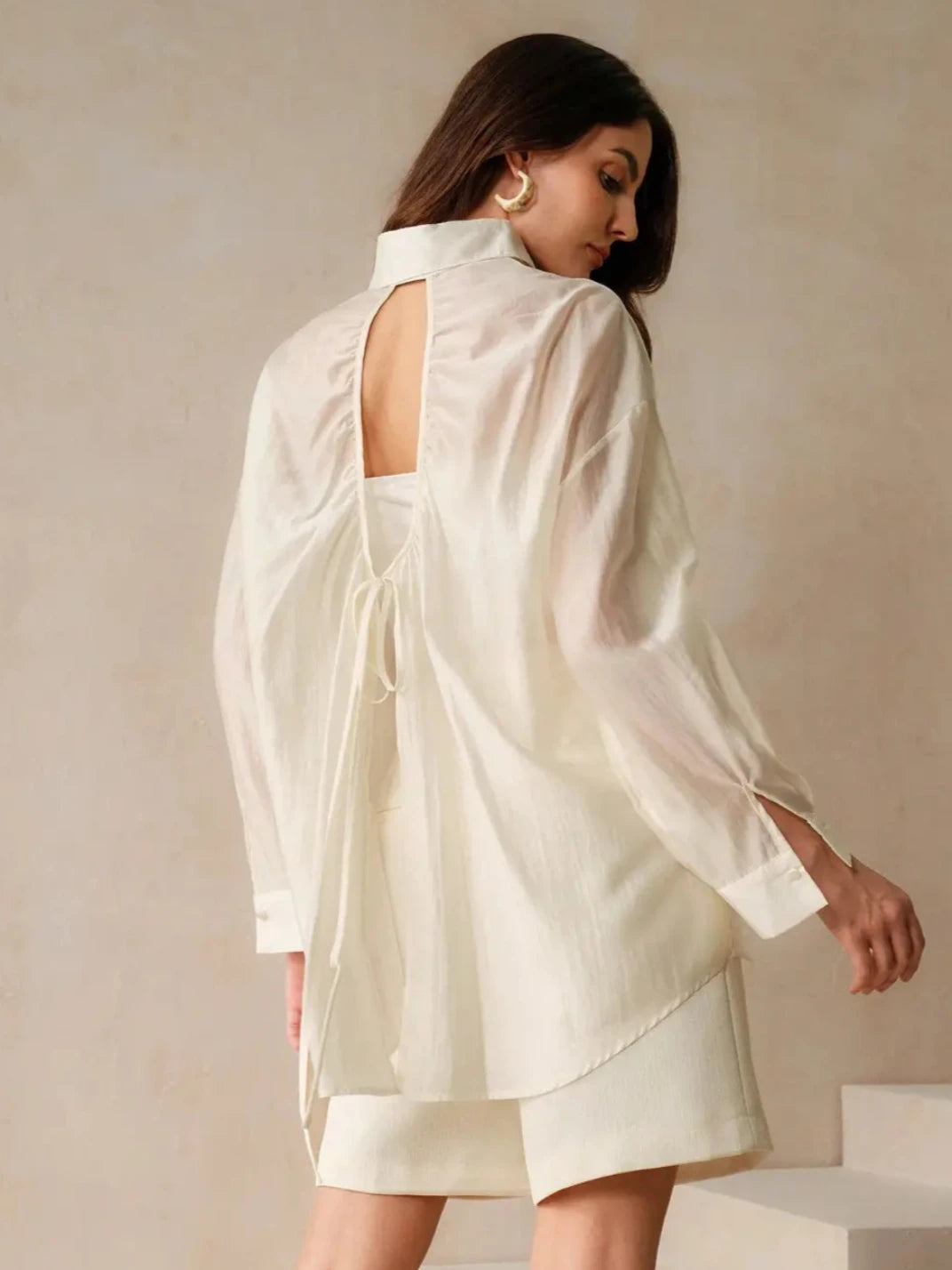 Camisa Feminina Manga Longa Costa Vazada - EstiloE, Camisa Feminina, Camisa Feminina Manga Longa, Blusa Feminina, Blusa Manga Longa, Camisa Social Feminina