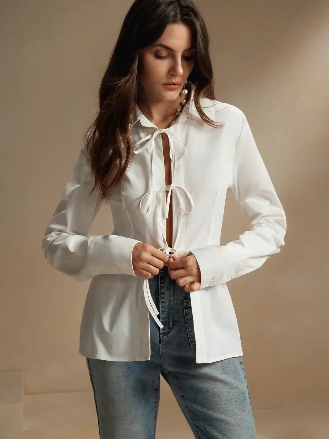 Camisa Feminina Manga Longa Laços Branca