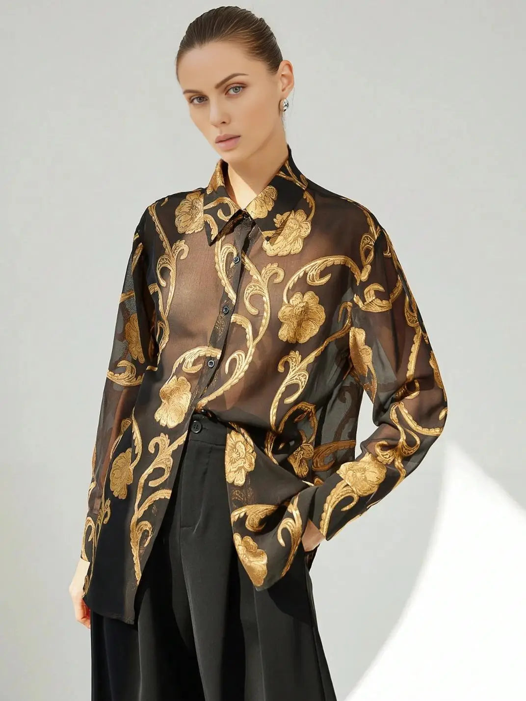 Camisa Feminina Manga Longa Arabescos Elegance - EstiloE, Camisa Manga Longa, Camisa Feminina Manga Longa, Camisa Feminina Estampada, Camisa Feminina Chiffon, Camisa Feminina, Blusa Sofisticada, Blusa Manga Longa, Blusa Feminina Preta, Blusa Feminina, Blusa Elegante