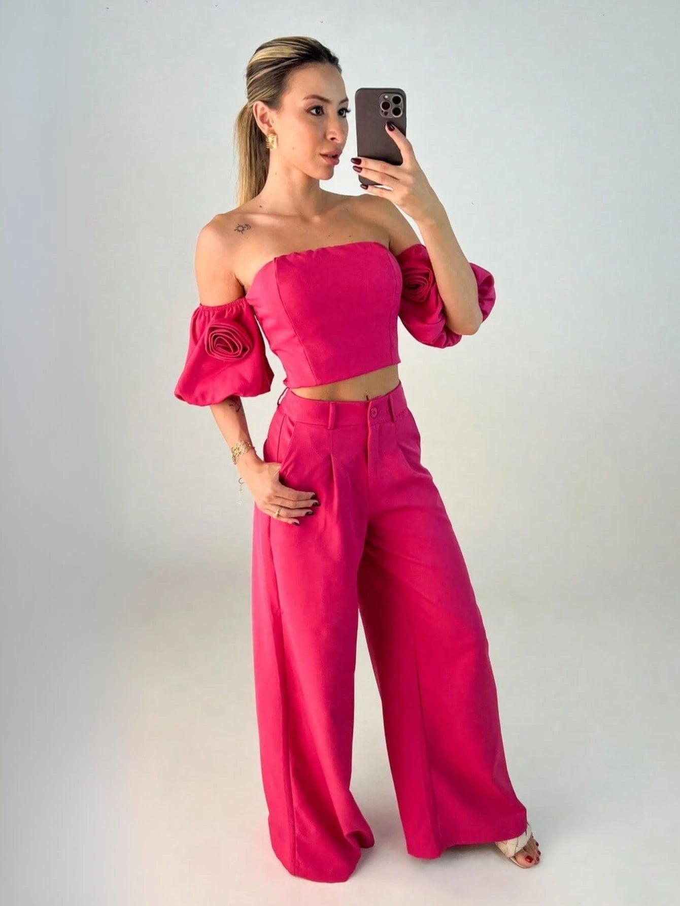 Conjunto Alfaiataria Manga com Flor Pink - EstiloE, Conjunto Pantalona, Conjunto Feminino, Conjunto de Calça e Blusa, Conjunto Calça e Blusa Feminino, Conjunto Alfaiataria Feminino
