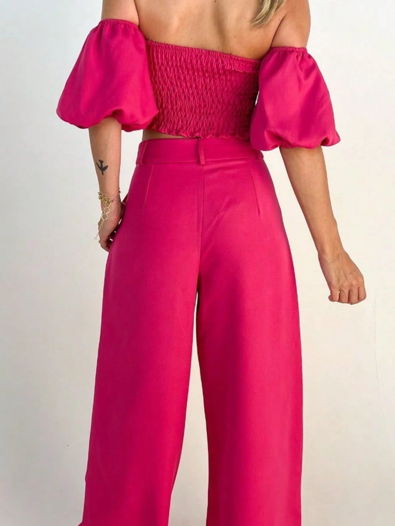 Conjunto Alfaiataria Manga com Flor Pink - EstiloE, Conjunto Pantalona, Conjunto Feminino, Conjunto de Calça e Blusa, Conjunto Calça e Blusa Feminino, Conjunto Alfaiataria Feminino