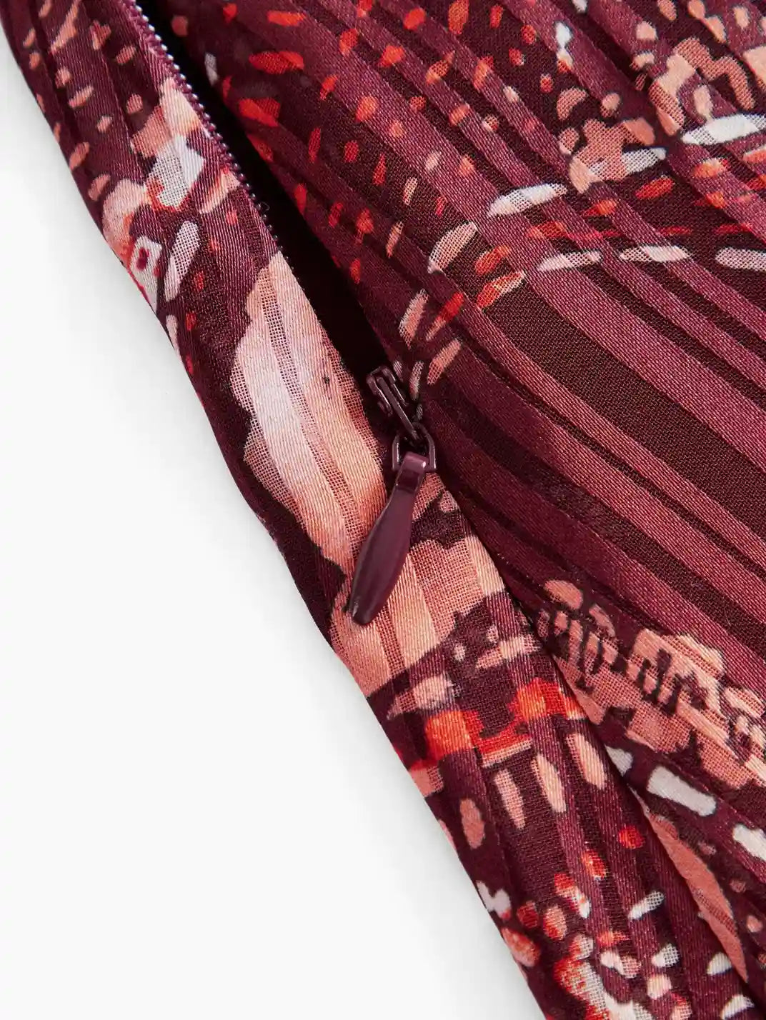 Vestido Midi Manga Longa Textura Paisley Vinho