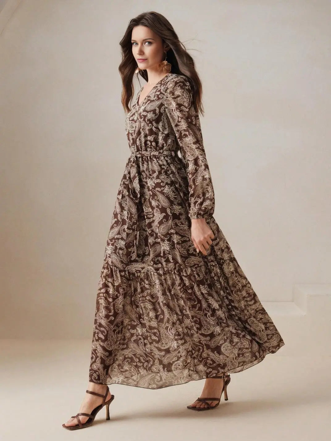 Vestido Longo Franzido Manga Longa Boho- EstiloE, Vestido Manga Longa Bufante, Vestido Longo, Vestido Manga Longa, Vestido Boho, Vestido Elegante, Vestido Casual, Vestido Chiffon, Vestido Estampa Paislay, Vestido Boho Chic