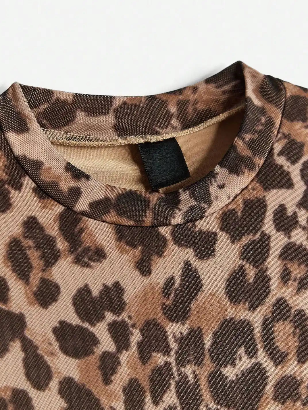 Vestido Maxi Manga Longa Animal Print - EstiloE, Vestido Manga Longa Tule, Vestido Longo, Vestido Manga Longa, Vestido Manguito, Vestido Elegante, Vestido Moderno, Vestido Maxi, Vestido Animal Print, Vestido estampa Onça