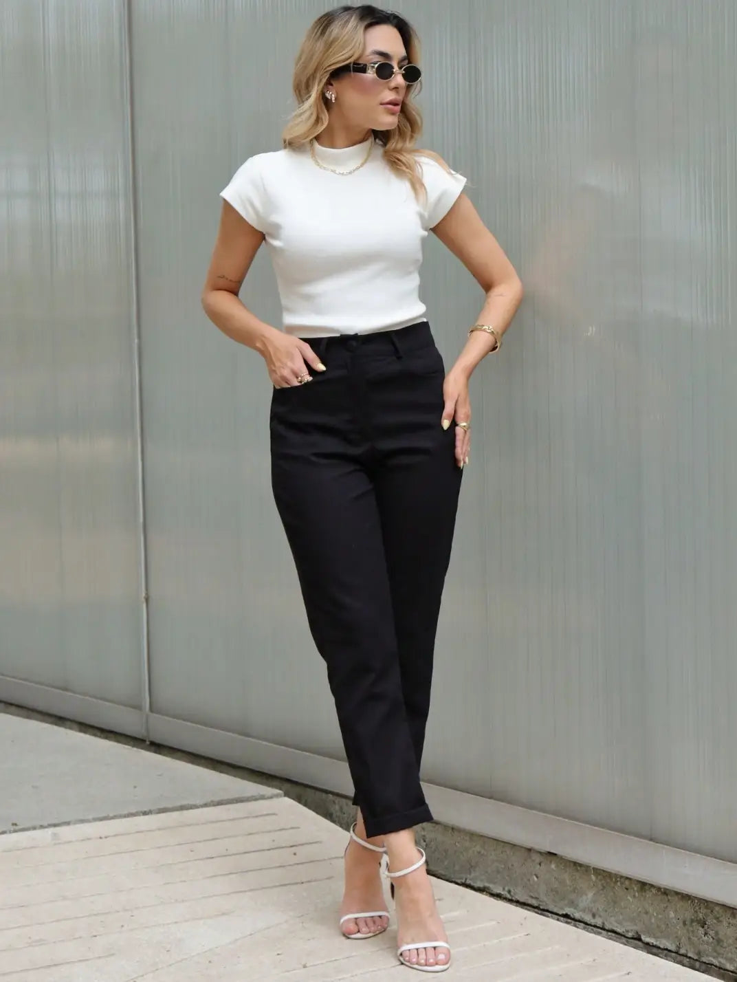 Calça Feminina de Linho Básica Preto - EstiloE, Calça Skinny, Calça Reta Feminina, Calça Feminina Casual, Calça Feminina, Calça de Linho Feminina, Calça de Linho Preto