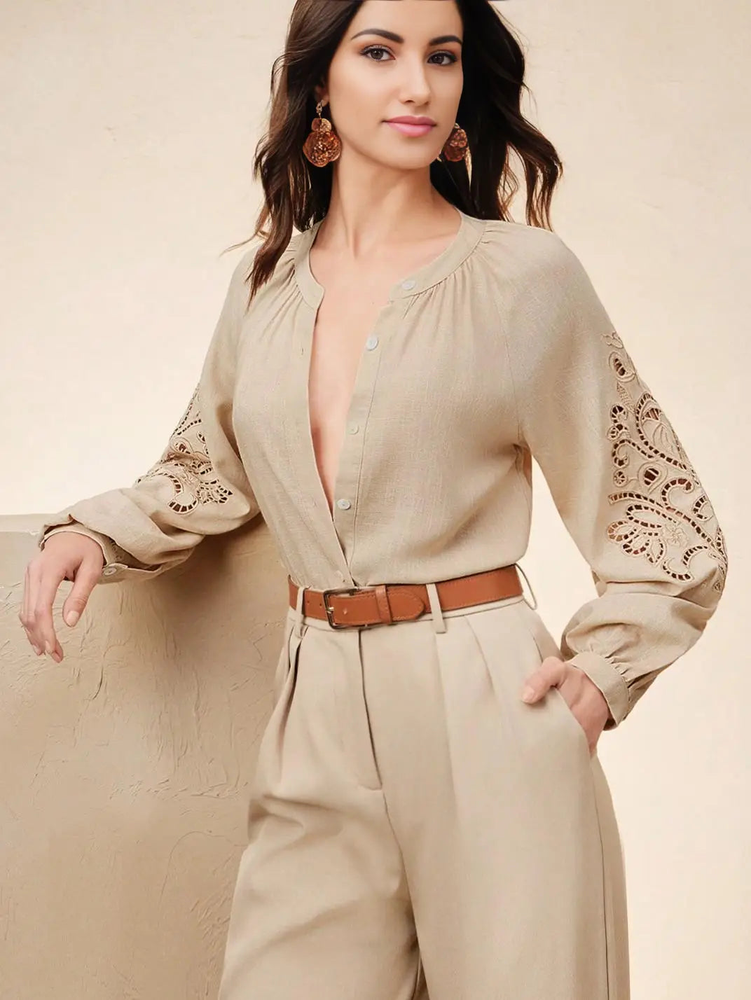 Camisa Feminina Manga Longa Bordada Viscolinho Caqui - EstiloE, Camisa Manga Longa, Camisa Feminina Manga Longa, Camisa Feminina Bordada, Camisa Feminina Estampada, Camisa Feminina, Blusa Sofisticada, Blusa Manga Longa, Blusa Feminina Bordada, Blusa Feminina Caqui, Blusa Bordada, Blusa Elegante