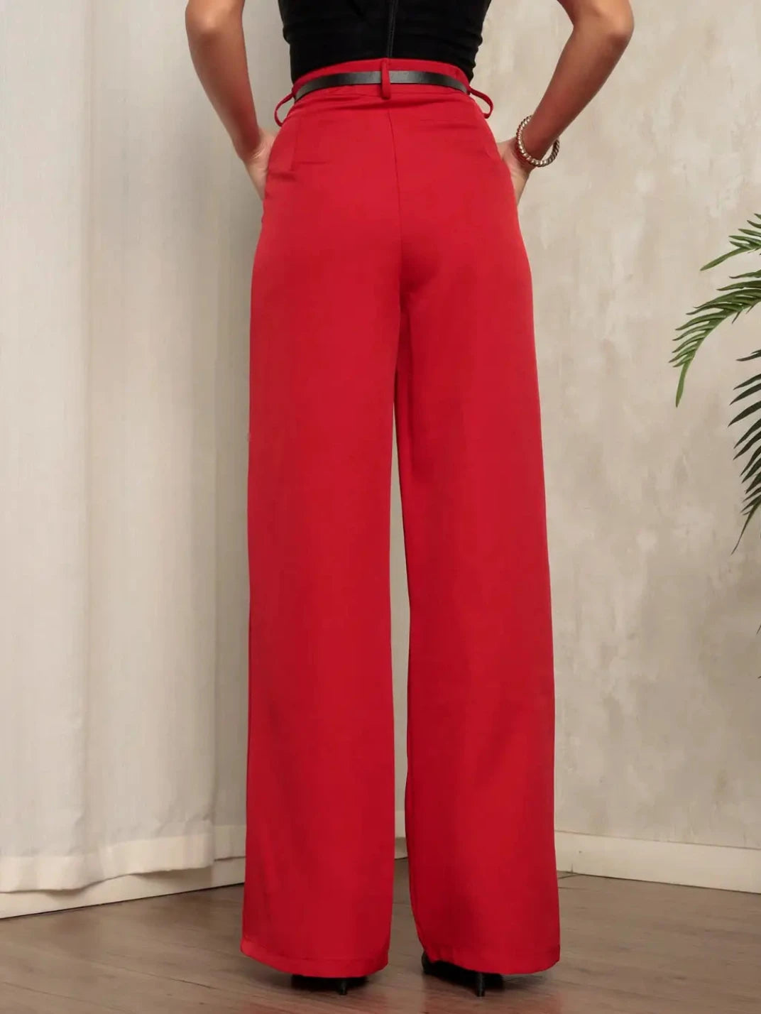 Calça Whide Leg Alfaiataria com Cinto Vermelha - EstiloE, Calça Feminina, Calça Wide Leg, Calça Pantalona, Calça Alfaiataria Feminina, Calça Feminina Social, Calça Cintura Alta, Calça Feminina Vermelha