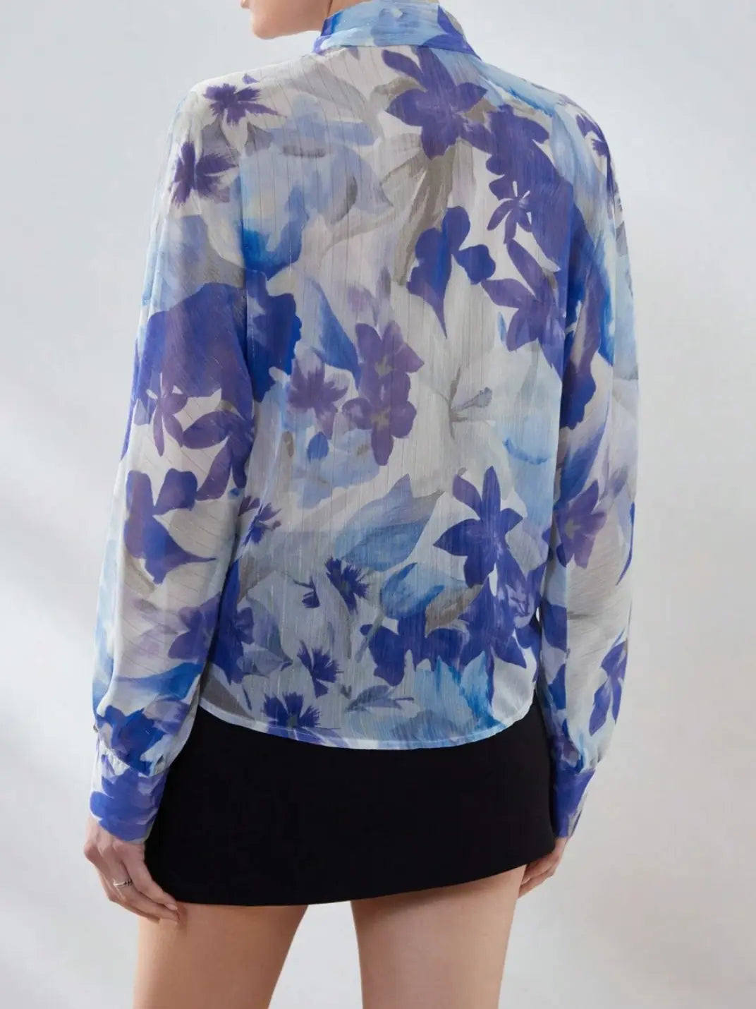 Camisa Feminina Manga Longa Floral Azul- EstiloE, Camisa Feminina, Camisa Feminina Manga Longa, Camisa Feminina Estampada, Blusa Feminina, Blusa Manga Longa, Camisa Floral, Blusa Floral, Camisa Feminina Floral 