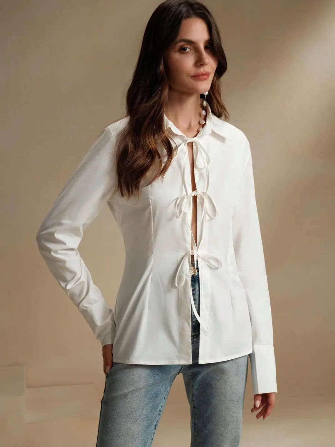 Camisa Feminina Manga Longa Laços Branca - EstiloE, Camisa Feminina, Camisa Feminina Manga Longa, Camisa Feminina Branca, Blusa Feminina, Blusa Manga Longa, Blusa Branca, Camisa Social Feminina, Blusa Feminina Social