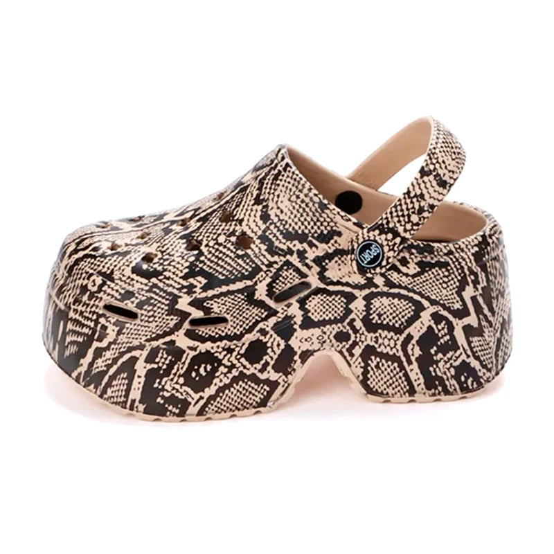 Clog Babuche Pataforma Alta Cobra, Babuche Plataforma, Chinelo Feminino, Clog, Babuche, Sandália Babuche, Clogs Femininos, Animal Print, Estampa Oncinha