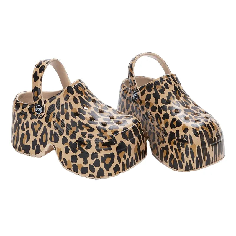 Clog Babuche Pataforma Animal Print