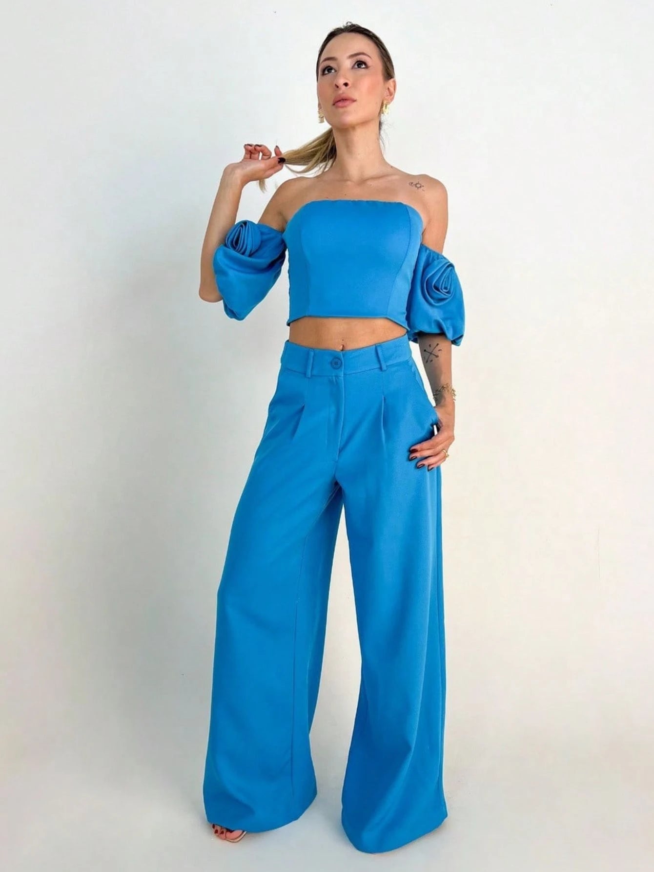 Conjunto Alfaiataria Manga com Flor  Azul - EstiloE, Conjunto Pantalona, Conjunto Feminino, Conjunto de Calça e Blusa, Conjunto Calça e Blusa Feminino, Conjunto Alfaiataria Feminino