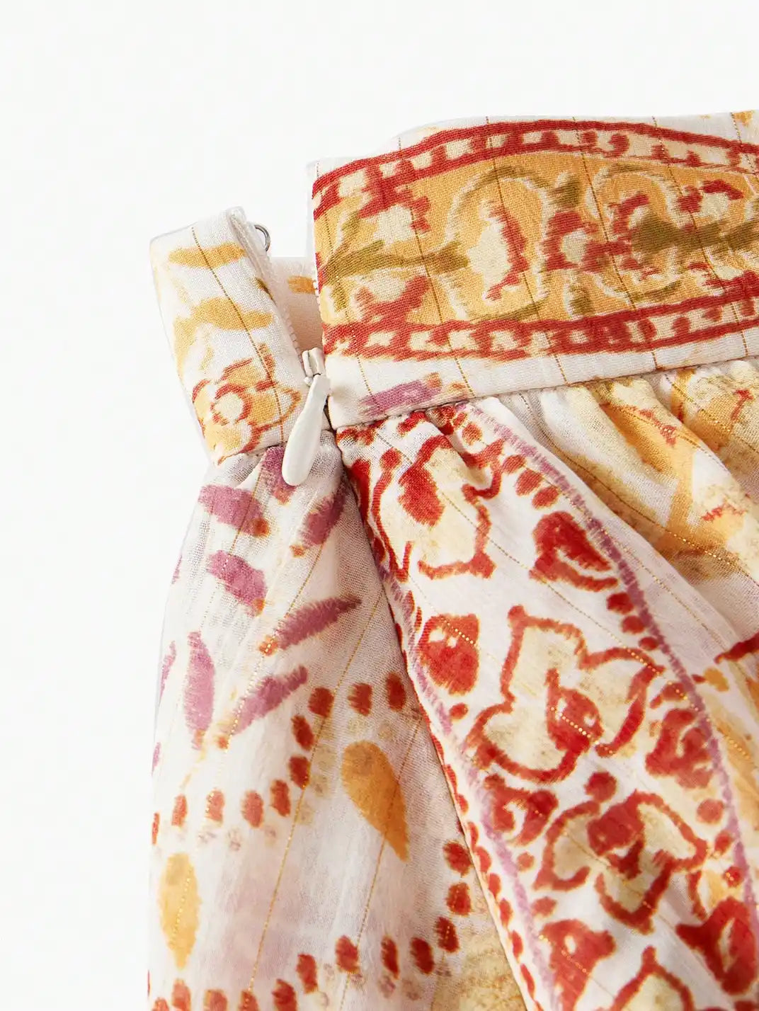 Saia Midi Babados Assimétricos Paisley - EstiloE, Saia Longa, Saia Chiffon, Saia Feminina, Saia Casual, Saia Franzida, Saia Midi Estampada, Saia com Babados, Saia Assimétrica, Saia Midi, Saia Estampada