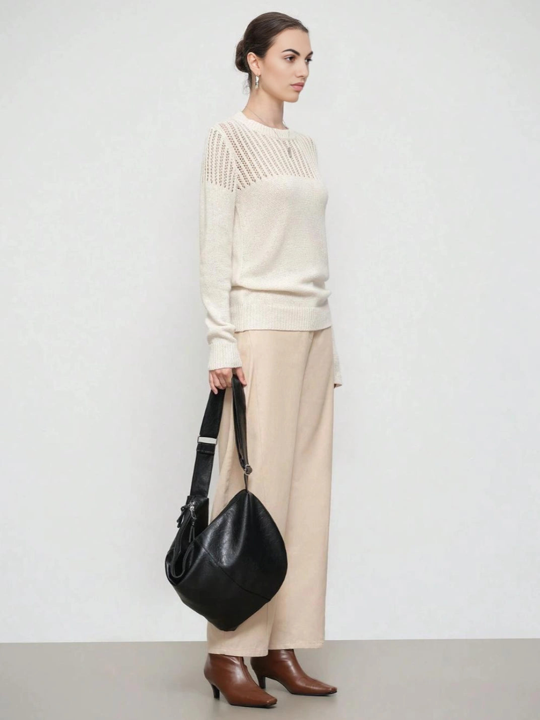 Suéter Feminino Tricot Ombro Ponto Vazado - EstiloE, Suéter Feminino, Suéter Tricot, Tricô Feminino, Suéter Elegante, Suéter de Lã, Suéter Clássico de Lã, Moda Feminina, Blusão Feminino, Blusa de Tricot