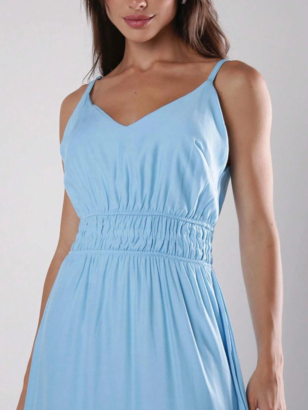 Vestido Longo Alcinha Fendas Laterais Azul EstiloE - Vestido Feminino, Vestido Longo, Vestido Soltinho, Vestido Casual, Vestido Alcinha, Vestido com Fenda, Vestido Elegante, Vestido Azul