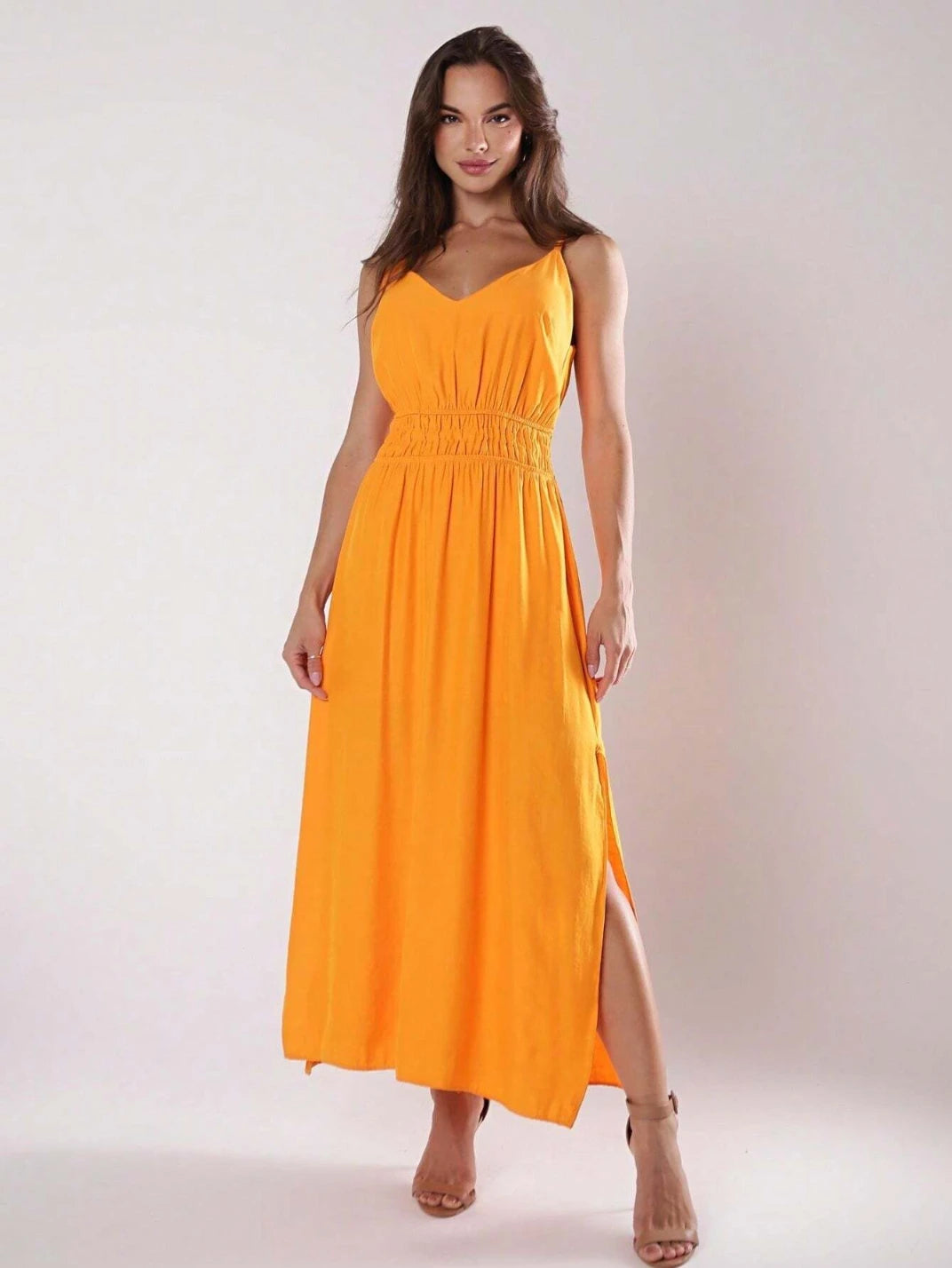 Vestido Longo Alcinha Fendas Laterais Laranja EstiloE - Vestido Feminino, Vestido Longo, Vestido Soltinho, Vestido Casual, Vestido Alcinha, Vestido com Fenda, Vestido Elegante, Vestido Laranja