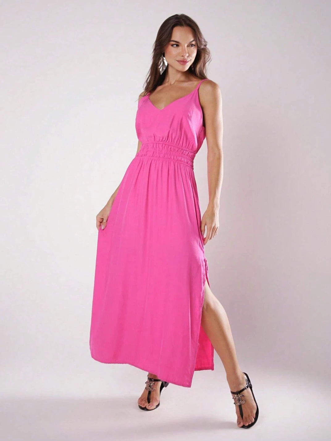 Vestido Longo Alcinha Fendas Laterais Pink EstiloE - Vestido Feminino, Vestido Longo, Vestido Soltinho, Vestido Casual, Vestido Alcinha, Vestido com Fenda, Vestido Elegante, Vestido Pink