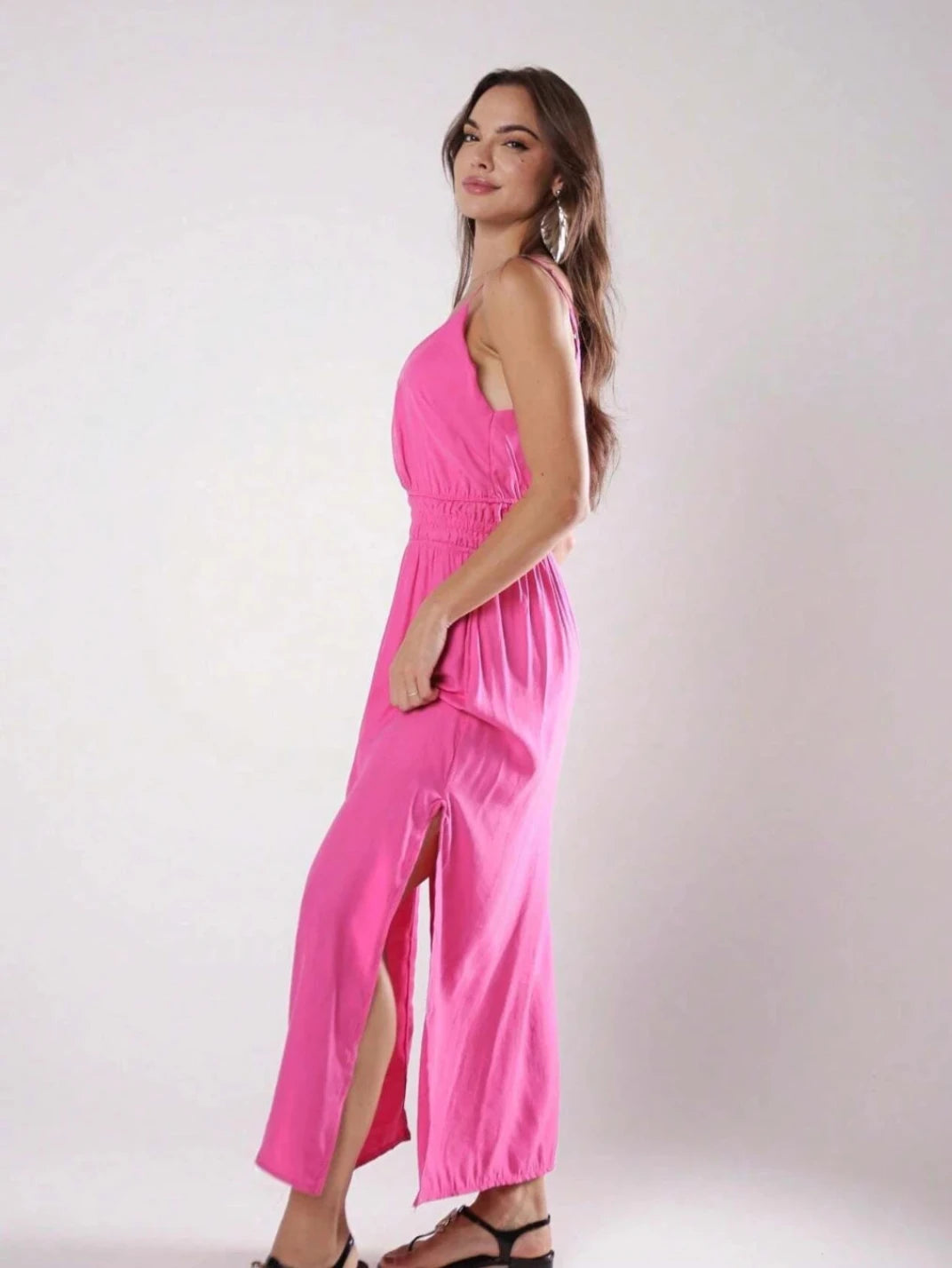 Vestido Longo Alcinha Fendas Laterais Pink EstiloE - Vestido Feminino, Vestido Longo, Vestido Soltinho, Vestido Casual, Vestido Alcinha, Vestido com Fenda, Vestido Elegante, Vestido Pink