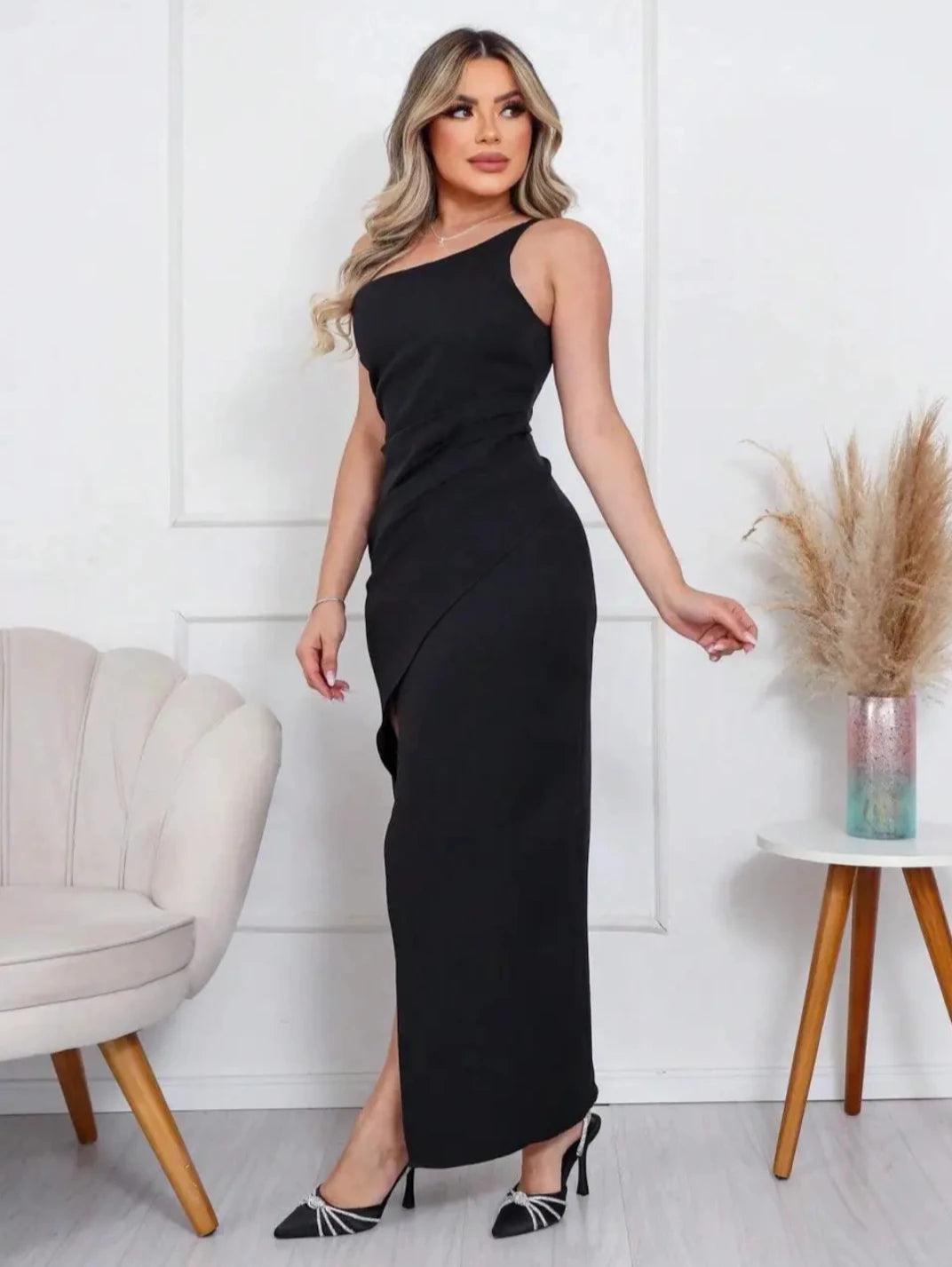 Vestido Longo com Fenda Transpassado Preto EstiloE, Vestido Longo, Vestido Casual, Vestido de Festa, Vestido um Ombro, Vestido com Fenda, Vestido Preto, Vestido Longo Preto