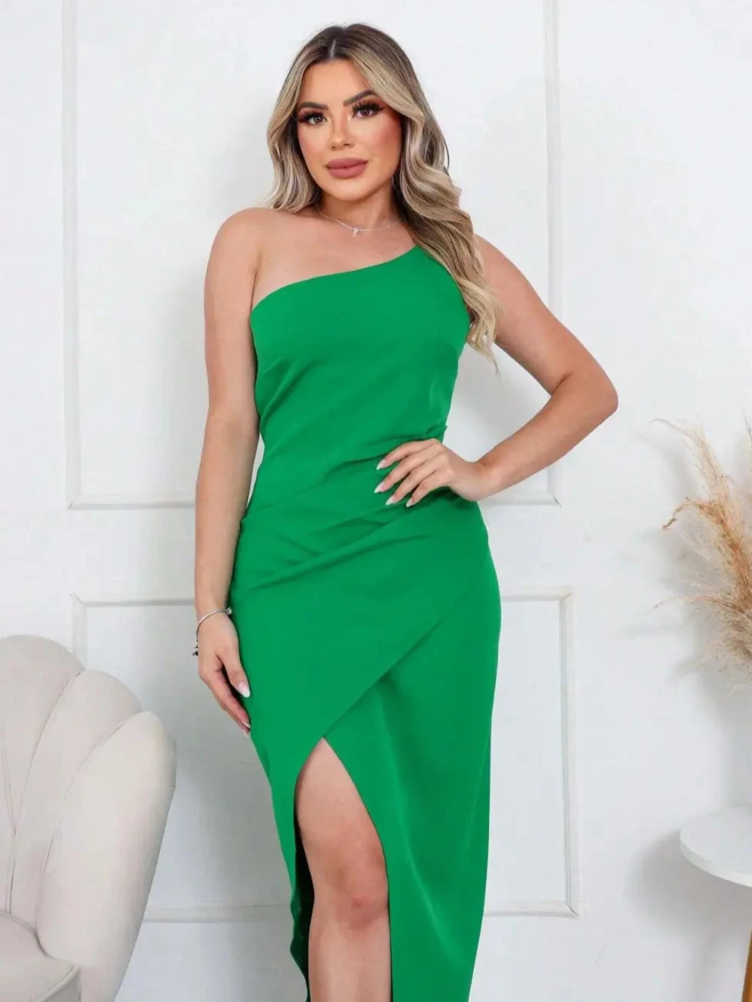 Vestido Longo com Fenda Transpassado Verde EstiloE, Vestido Longo, Vestido Casual, Vestido de Festa, Vestido um Ombro, Vestido com Fenda, Vestido Verde, Vestido Longo Verde