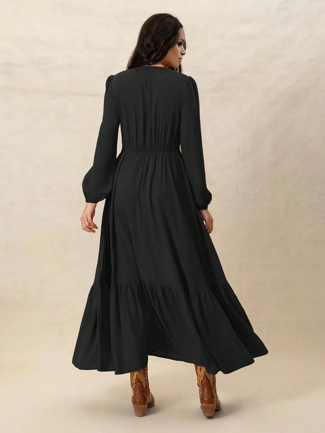 Vestido Longo com Renda Manga Longa Preto - EstiloE, Vestido Manga Longa Bufante, Vestido Longo, Vestido Manga Longa, Vestido Boho, Vestido Elegante, Vestido Casual, Vestido de Viscose, Vestido Boho Chic, Vestido Preto