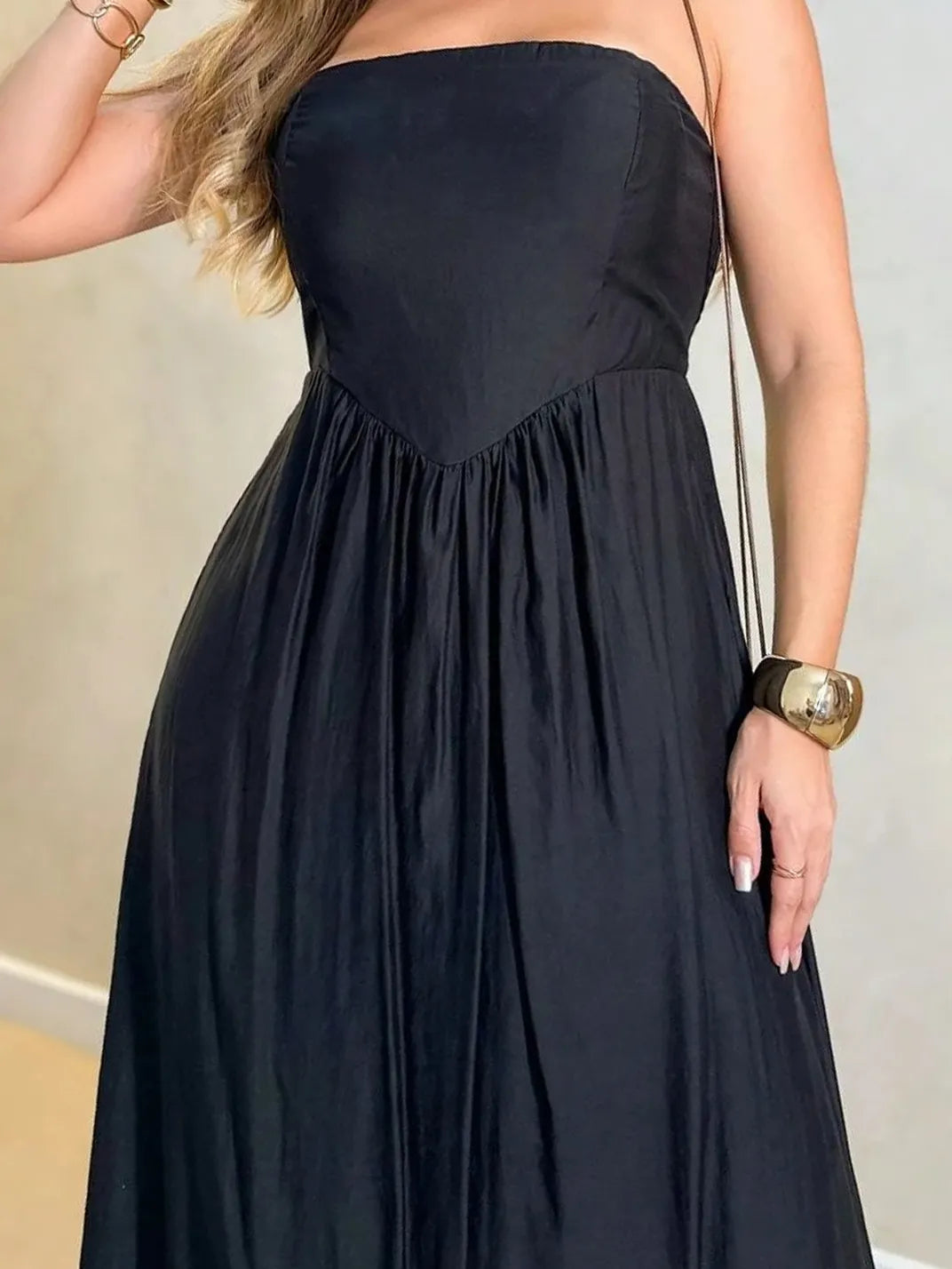 Vestido Longo Tomara Que Caia Acetinado Preto EstiloE, Vestido Longo, Vestido Feminino, Vestido Elegante, Vestido de Festa, Vestido Franzido, Vestido Acinturado, Vestido Festa, Vestido Longo Preto, Vestido Tomara Que Caia