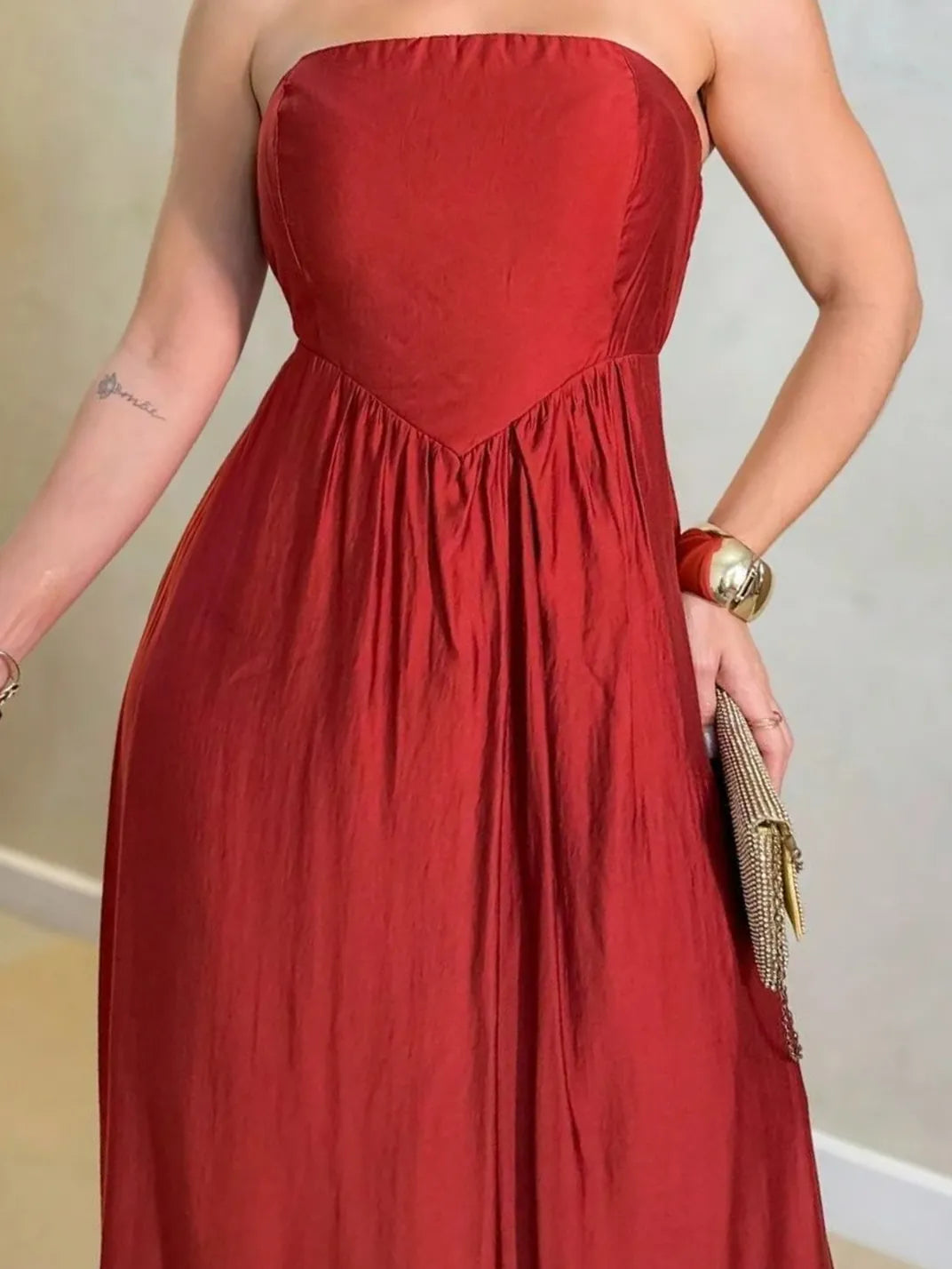 Vestido Longo Tomara Que Caia Acetinado Vermelho EstiloE, Vestido Longo, Vestido Feminino, Vestido Elegante, Vestido de Festa, Vestido Franzido, Vestido Acinturado, Vestido Festa, Vestido Longo Vermelho, Vestido Tomara Que Caia