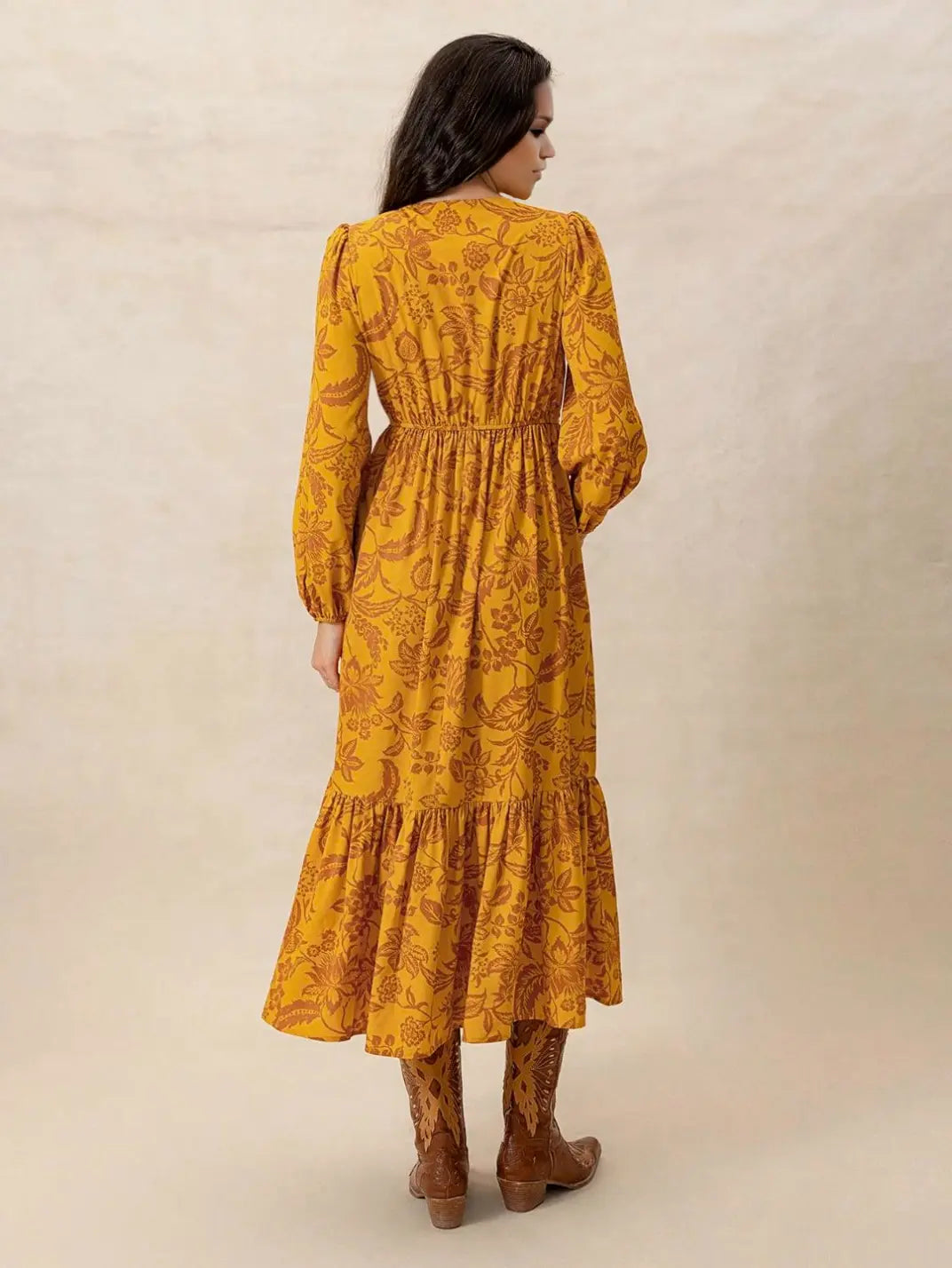 Vestido Midi Manga Longa Boho Floral Laranja - EstiloE, Vestido Manga Longa Bufante, Vestido Longo, Vestido Manga Longa, Vestido Boho, Vestido Elegante, Vestido Casual, Vestido Chiffon, Vestido Estampa Foral, Vestido Boho Chic