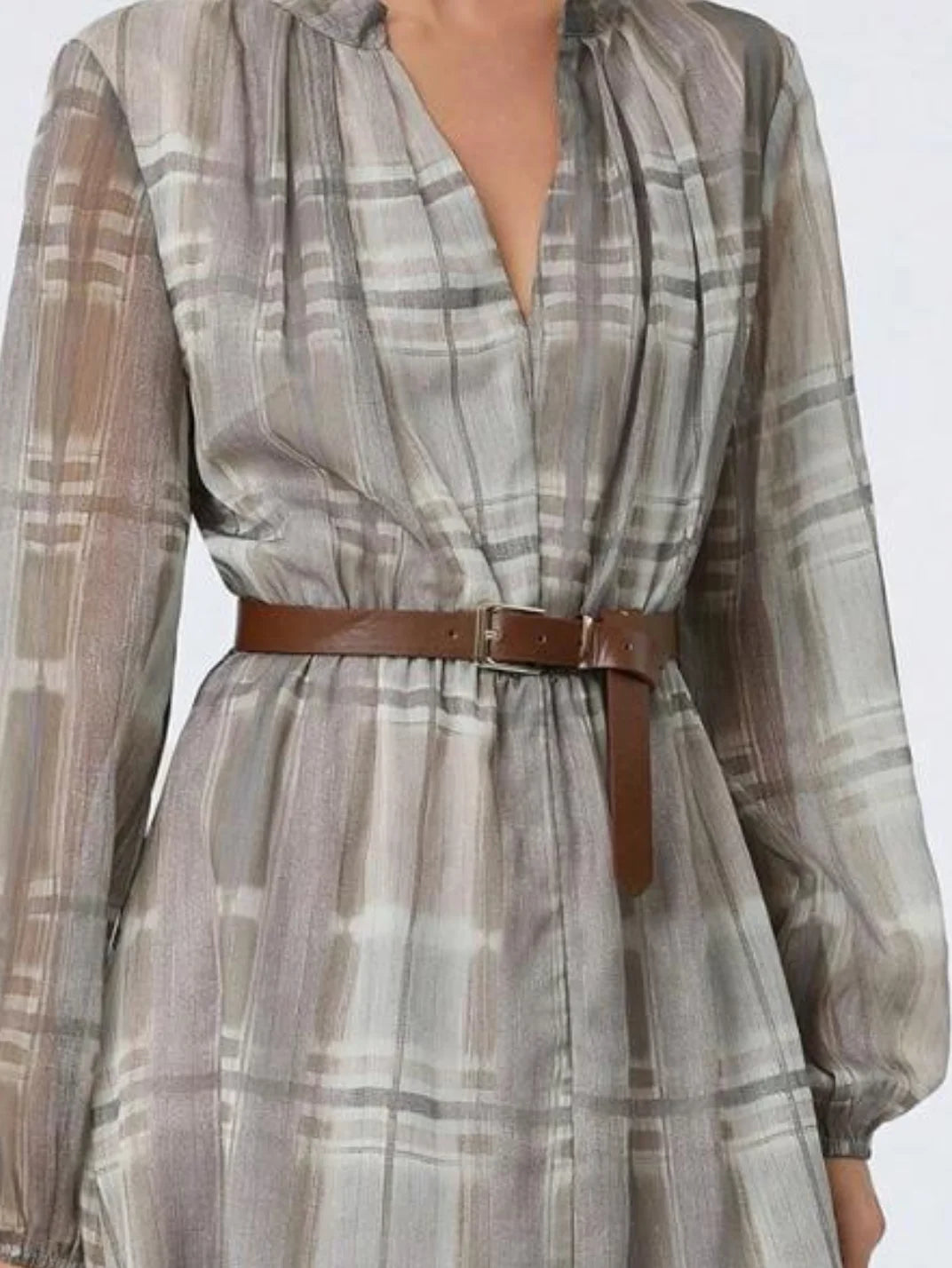 Vestido Midi Manga Longa Xadrez Glam - EstiloE, Vestido Manga Longa Bufante, Vestido Longo, Vestido Manga Longa, Vestido Social, Vestido Elegante, Vestido Midi, Vestido Chiffon, Vestido Xadrez, Vestio Estampado